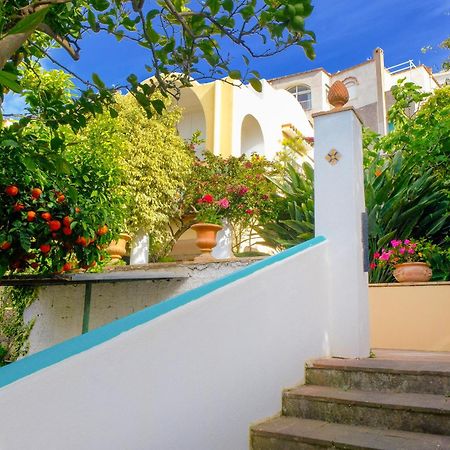 Villa Dorothee กาปรี ภายนอก รูปภาพ