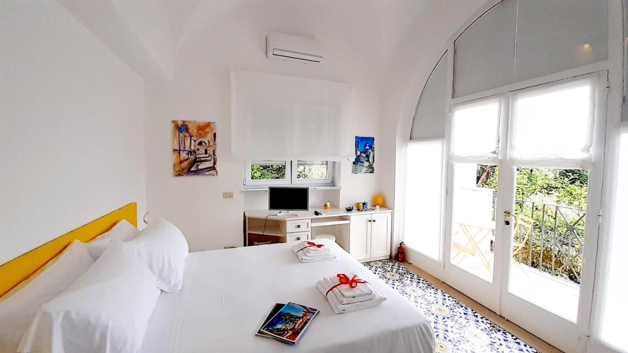 Villa Dorothee กาปรี ภายนอก รูปภาพ